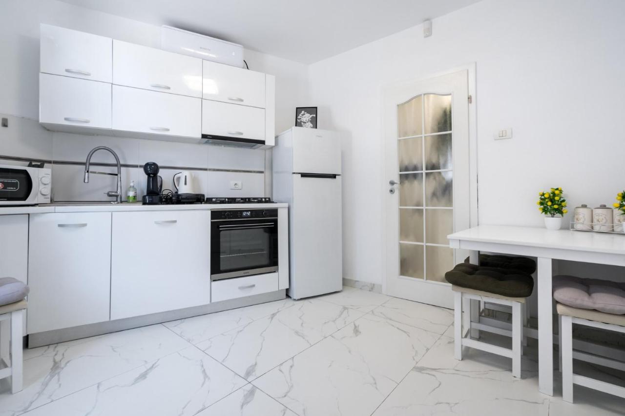 Monza-Apartment ブカレスト エクステリア 写真