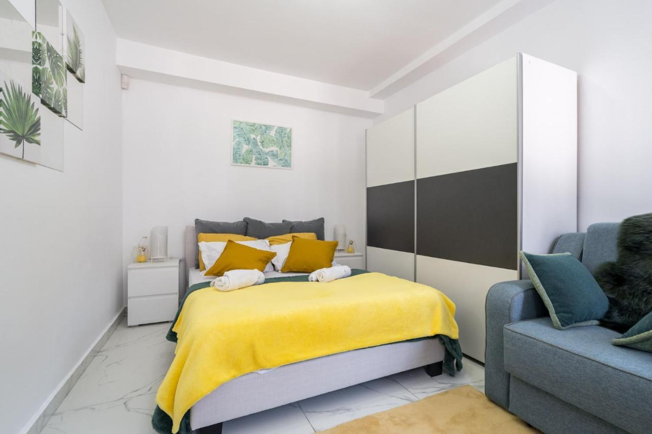 Monza-Apartment ブカレスト エクステリア 写真